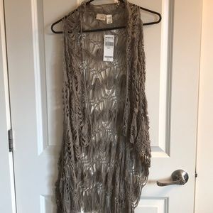 Day trip crochet tank. S. NWT.